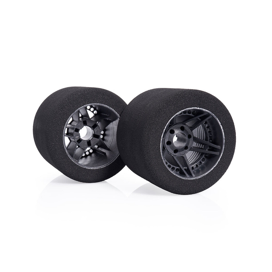 Matrix 1/8 Rear FIVE Carbon WET Compound 35 Shore RC Model Tires (60mm | WET)